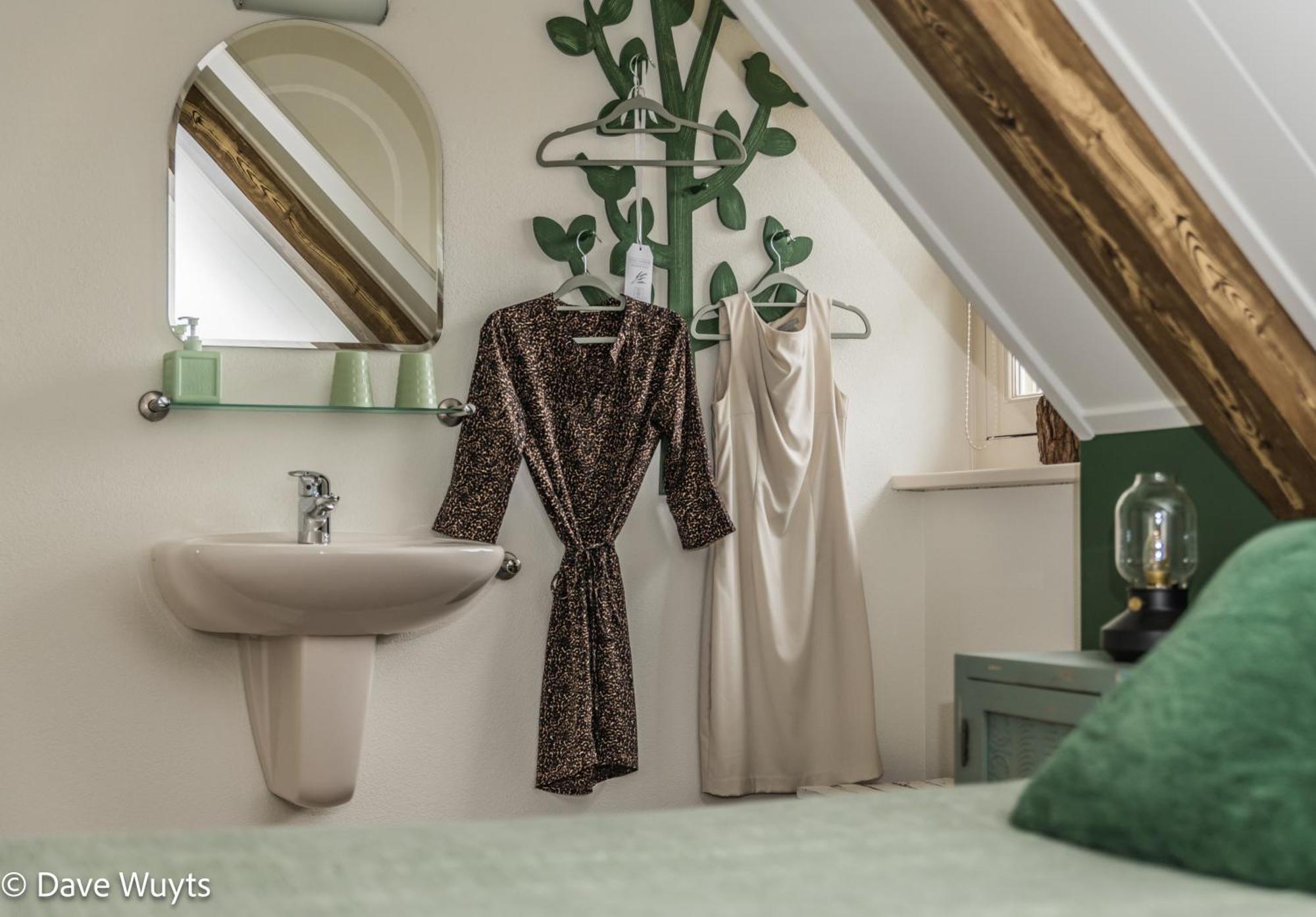 Bed and Breakfast Onder De Wolfskap Bed En Ontbijt Haaren  Экстерьер фото